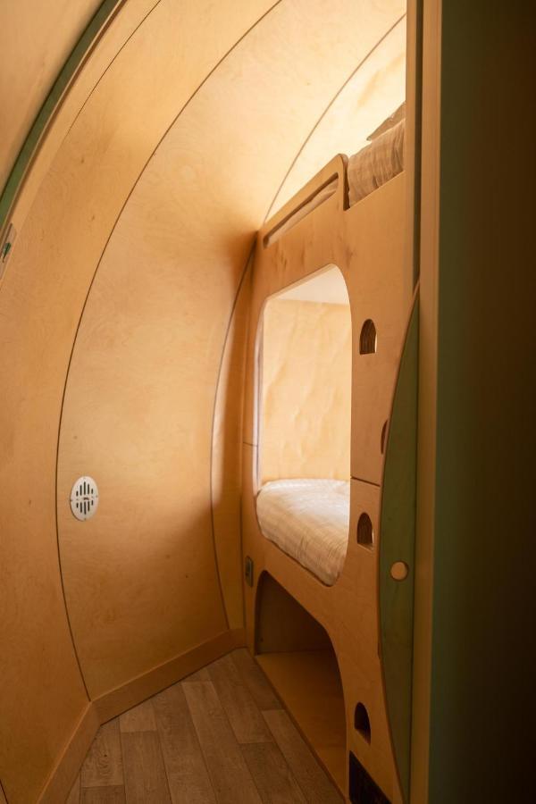 Glenarm Castle Ocean View Pods Hotel Luaran gambar